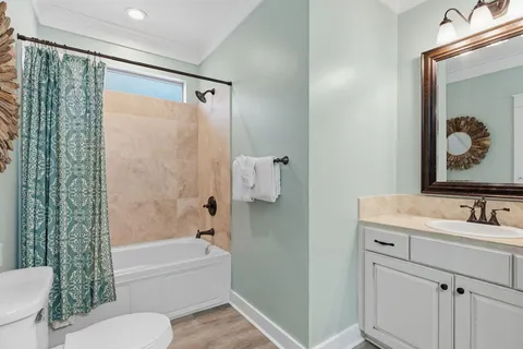 $775,000 | 226 Tahitian Way, Destin, FL 32541