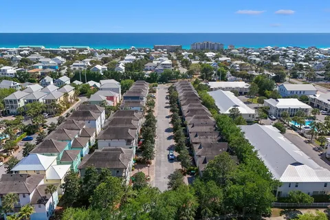 $775,000 | 226 Tahitian Way, Destin, FL 32541