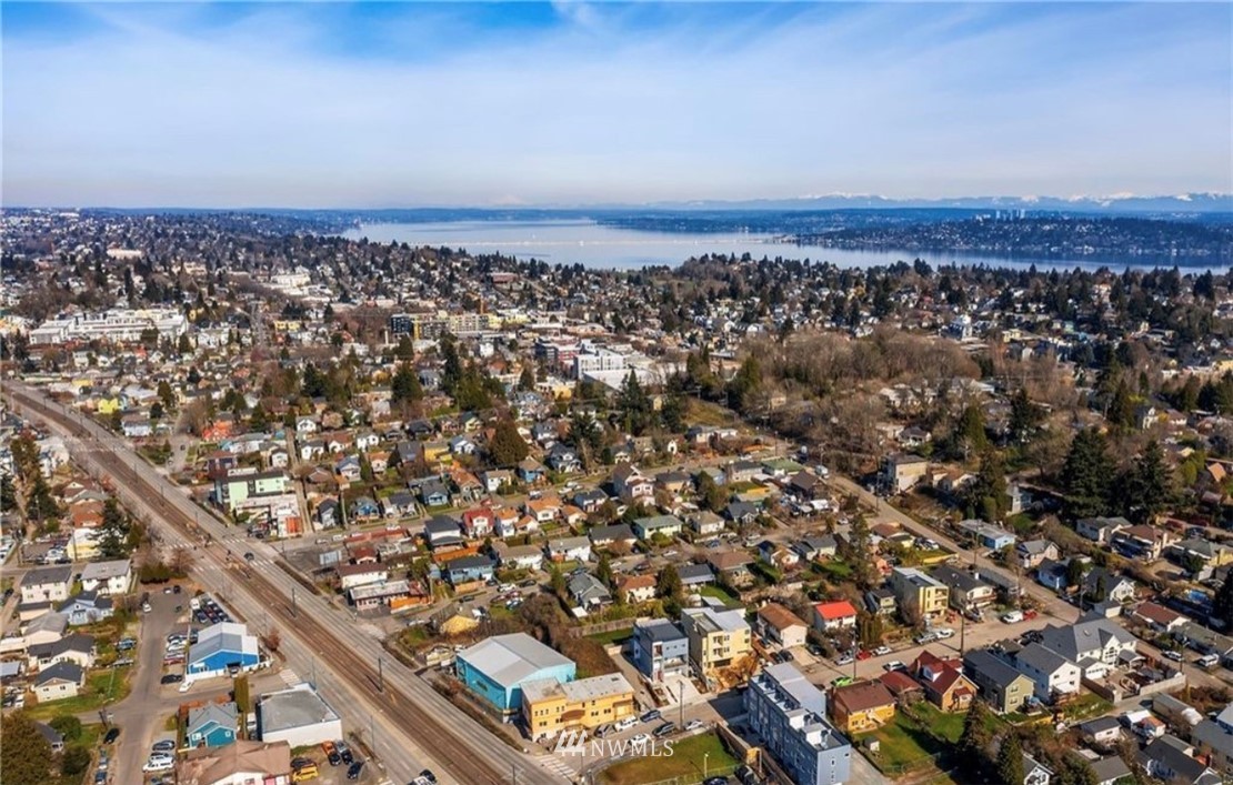 3614 South Findlay Street, Unit C Seattle, WA 98118 - Photo 16 of 16