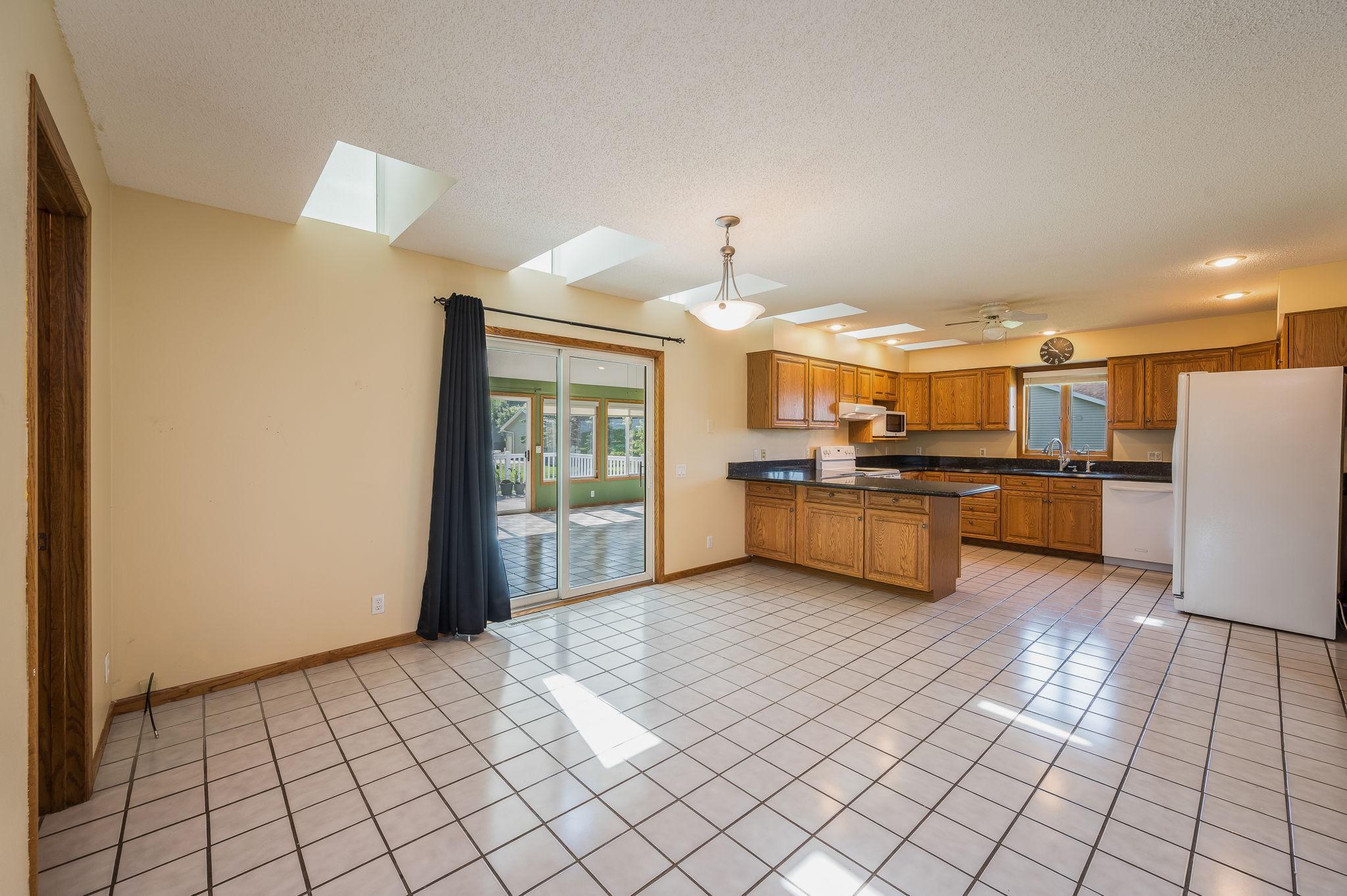 3801 Cedar Park Road Fairmont, MN 56031 - Photo 7 of 40