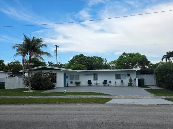 $670,000 | 10220 Southwest 164th Street, Miami, FL 33157