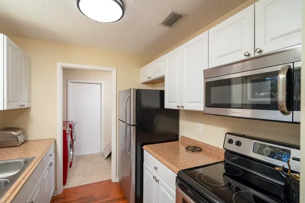 $317,500 | 200 Laguna Court, St. Augustine, FL 32086