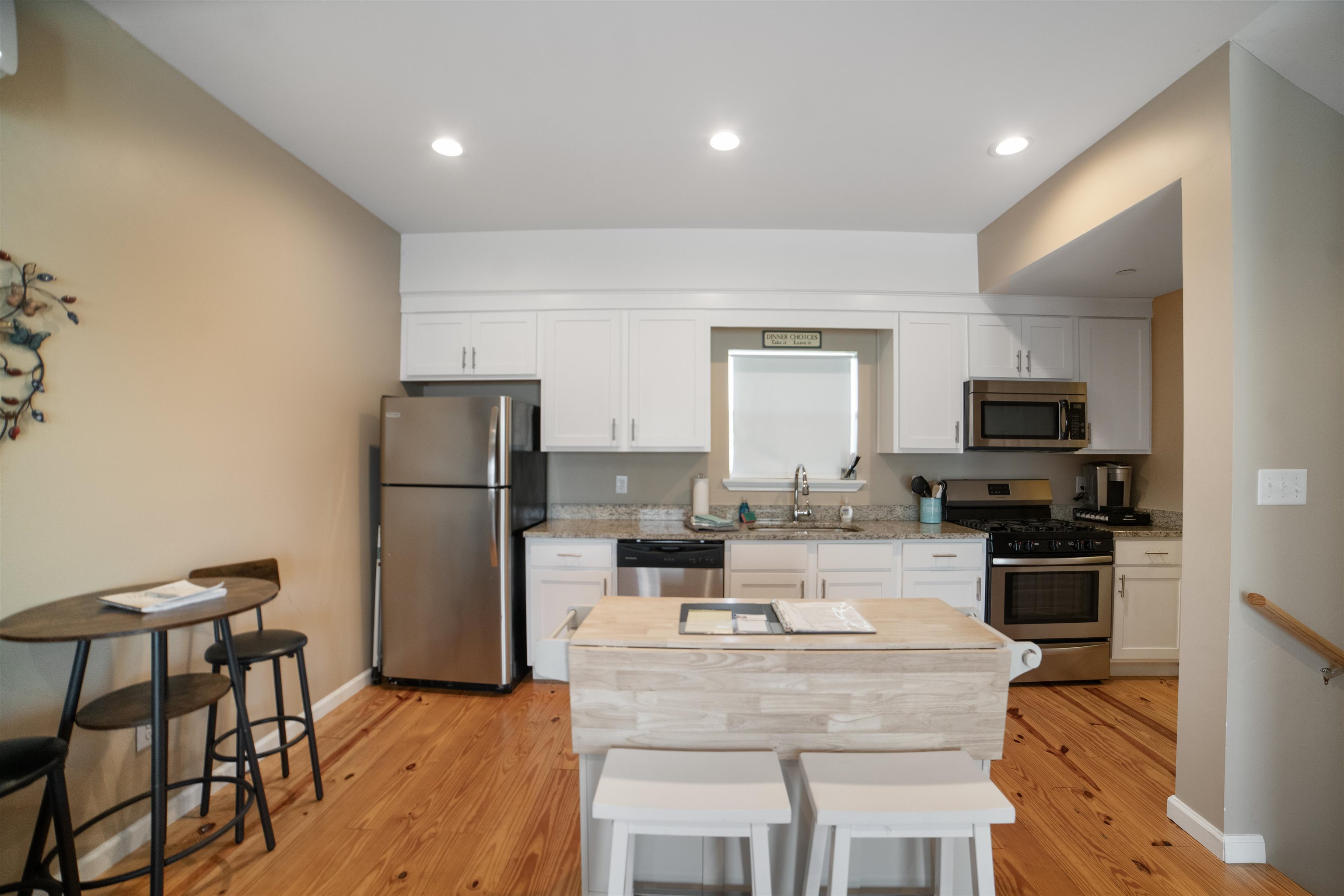 55 North Warren Street, Unit 3 Mobile, AL 36602 - Photo 10 of 22 Kitchen