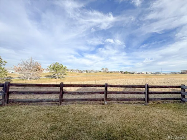 a view of outdoor space with city view
