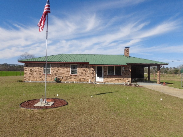4083 Pearl Valley Road Hazlehurst, MS 39083 - Photo 1 of 44 Photo 1