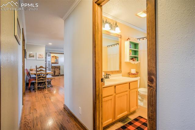 25170 Sanborn Road Calhan, CO 80808 - Photo 19 of 38