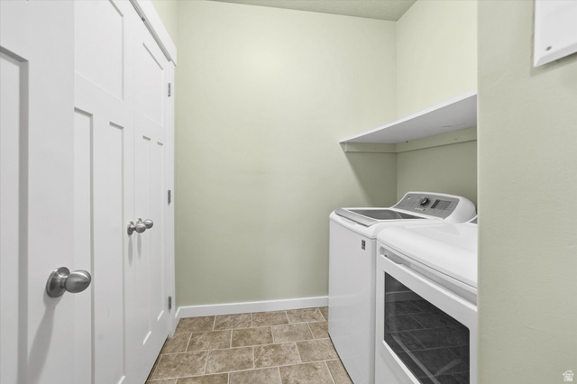 281 650 North, Unit B Centerville, UT 84014 - Photo 22 of 53
