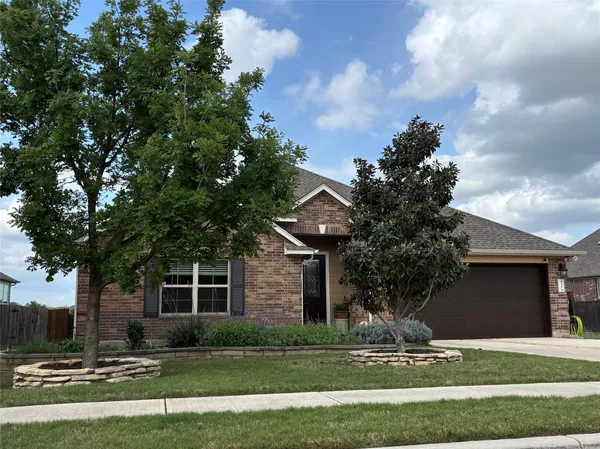 $415,000 | 831 Oyster Creek, Buda, TX 78610