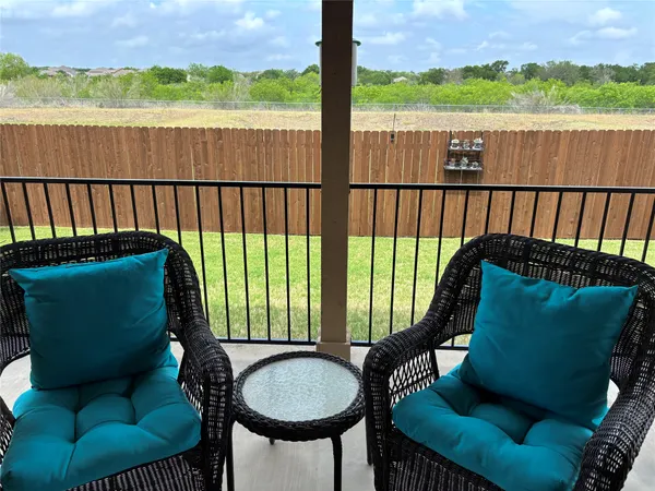 $415,000 | 831 Oyster Creek, Buda, TX 78610