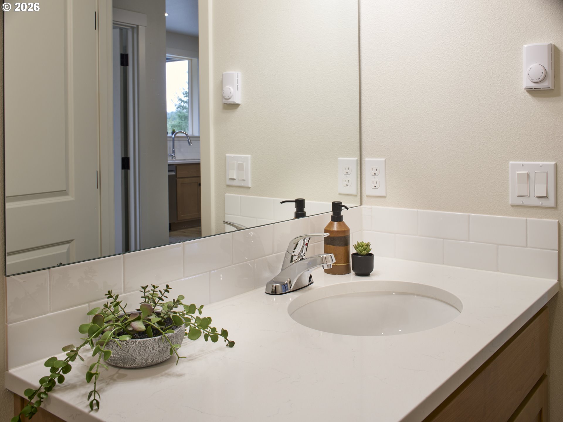 1834 Rose Valley Road Kelso, WA 98626 - Photo 28 of 40 Bathroom