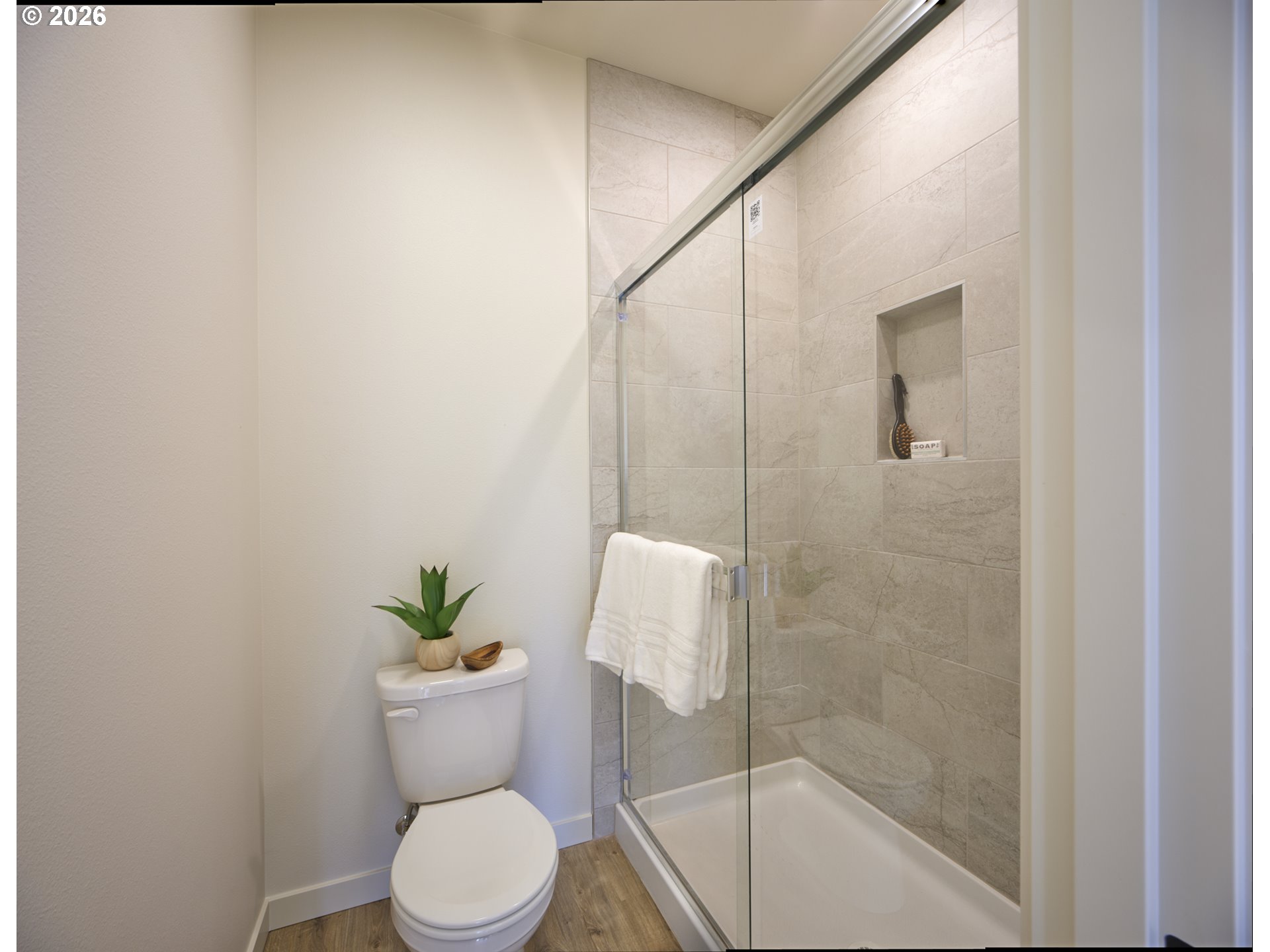 1834 Rose Valley Road Kelso, WA 98626 - Photo 37 of 40 Primary Bedroom