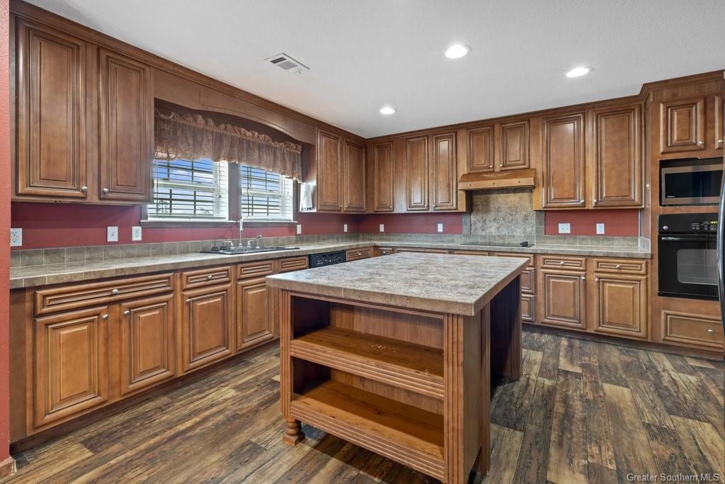445 Parish Line Road Lake Charles, LA 70607 - Photo 16 of 30