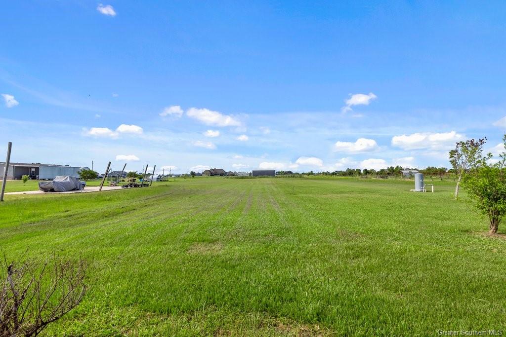 445 Parish Line Road Lake Charles, LA 70607 - Photo 9 of 30