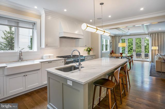 $4,400,000 | 9 West Irving Street, Chevy Chase, MD 20815