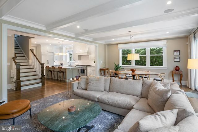 $4,400,000 | 9 West Irving Street, Chevy Chase, MD 20815