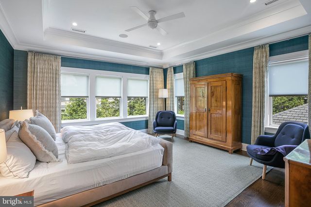 $4,400,000 | 9 West Irving Street, Chevy Chase, MD 20815