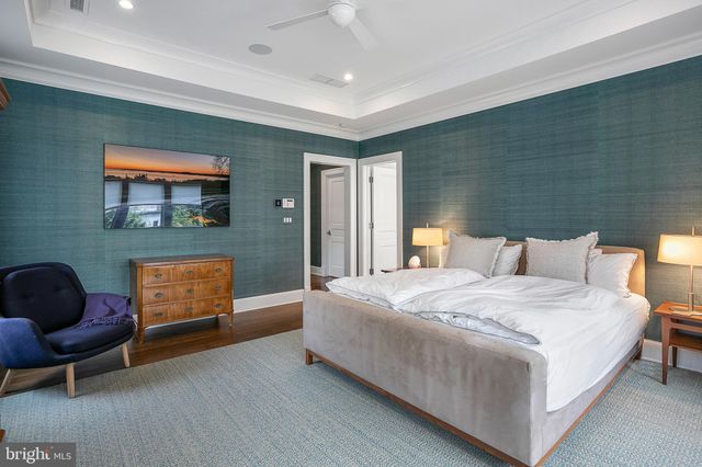 $4,400,000 | 9 West Irving Street, Chevy Chase, MD 20815