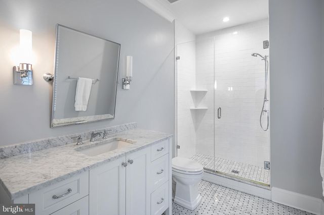 $4,400,000 | 9 West Irving Street, Chevy Chase, MD 20815