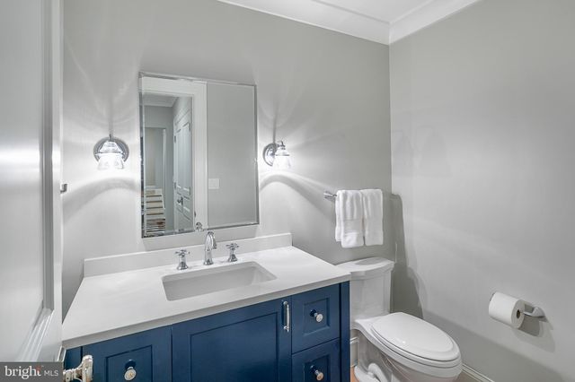 $4,400,000 | 9 West Irving Street, Chevy Chase, MD 20815