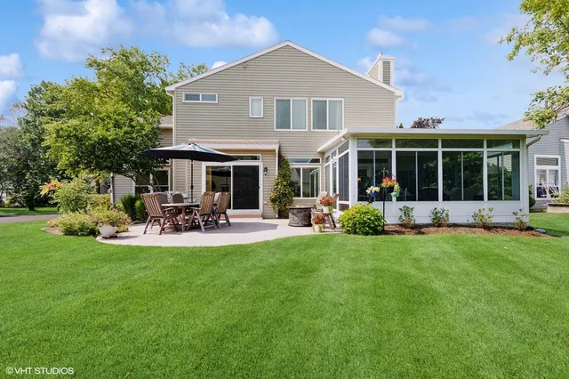 $515,000 | 1603 Napa Drive, Gurnee, IL 60031