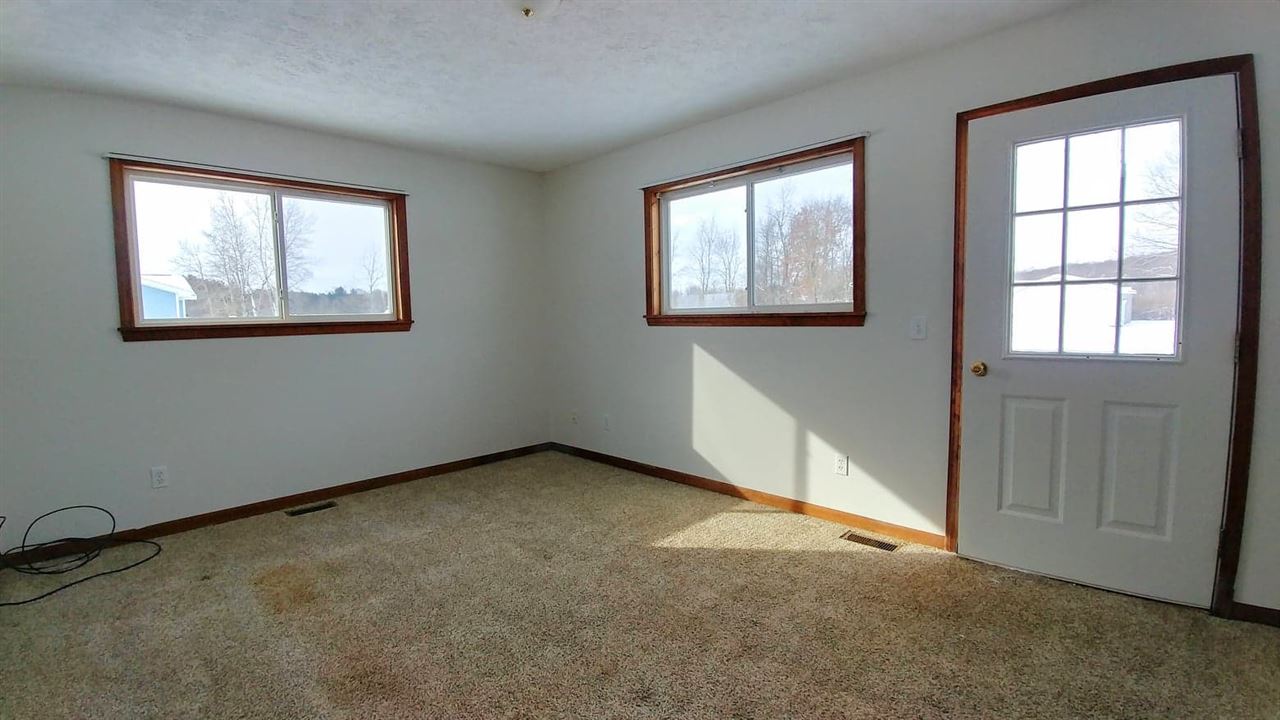 3300 Clyde Road Mesick, MI 49668 - Photo 4 of 12 1878704-3.JPG