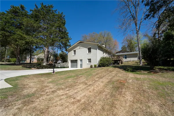 $525,000 | 102 Robin Street, Clemson, SC 29631