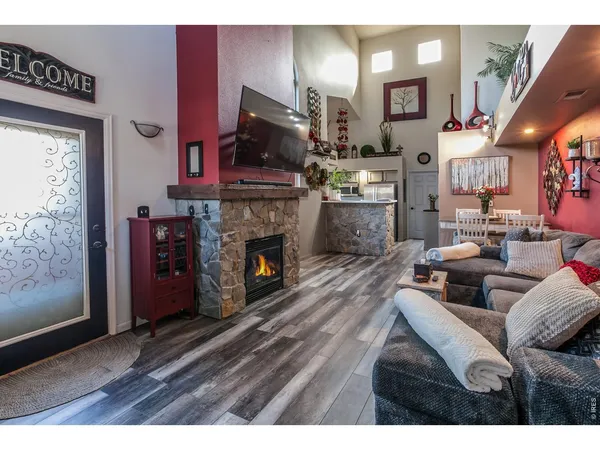 $275,000 | 305 Lucca Drive, Evans, CO 80620
