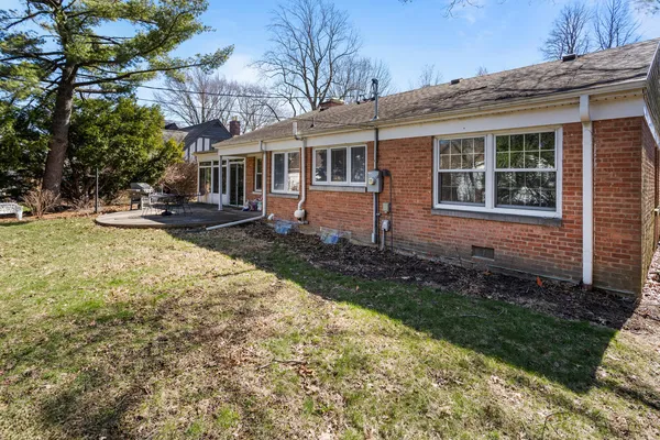 $365,000 | 1120 West Charles Street, Champaign, IL 61821