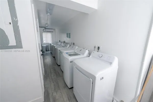 $2,250 | 3417 Northwest 22nd Avenue, Unit 7, Miami, FL 33142