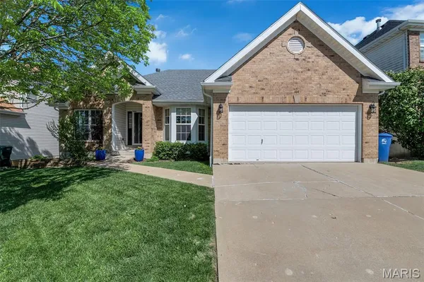 $449,000 | 104 Brookfield Boulevard, Wentzville, MO 63385