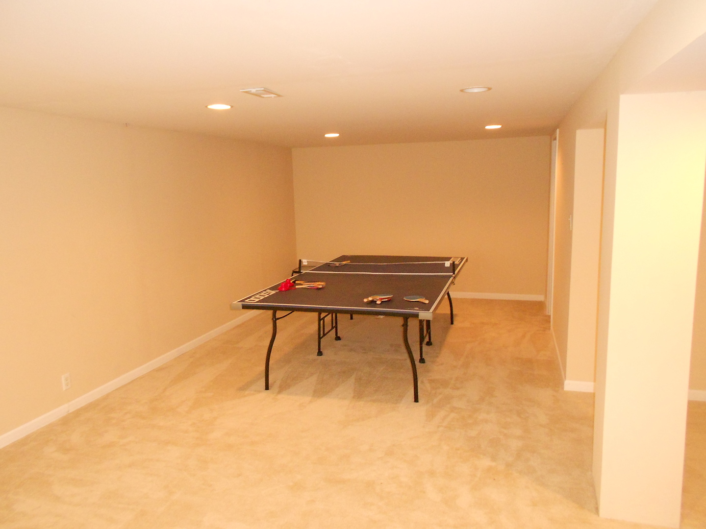 1721 Pin Oak Lane Elgin, IL 60120 - Photo 33 of 39 a view of a room with a wooden bench