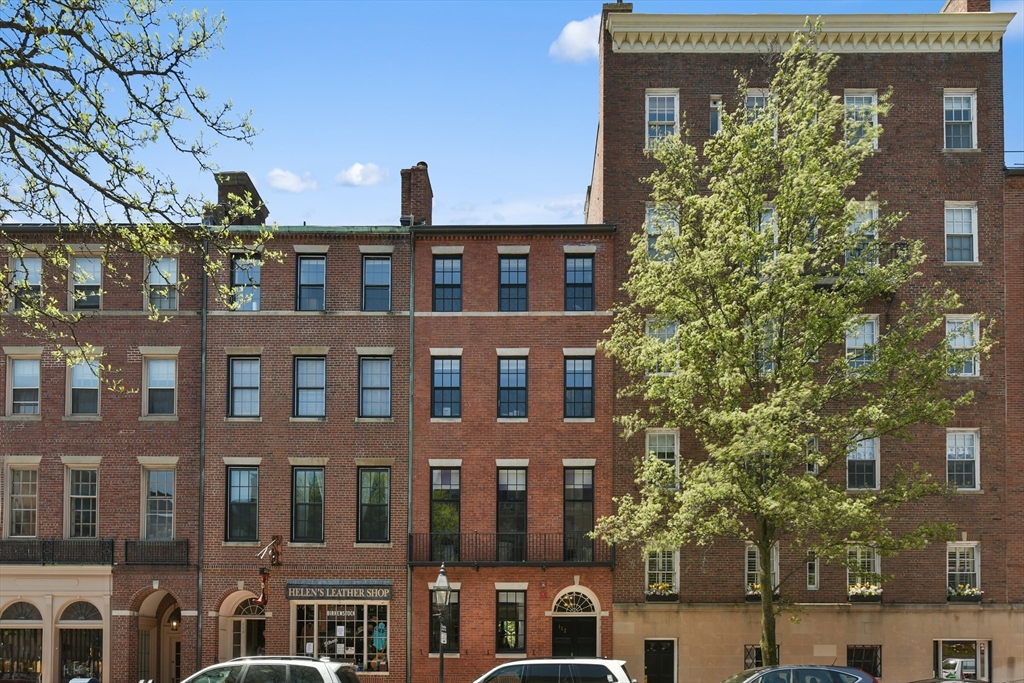 112 Charles Street, Unit 2 Boston, MA 02114 - Photo 15 of 17
