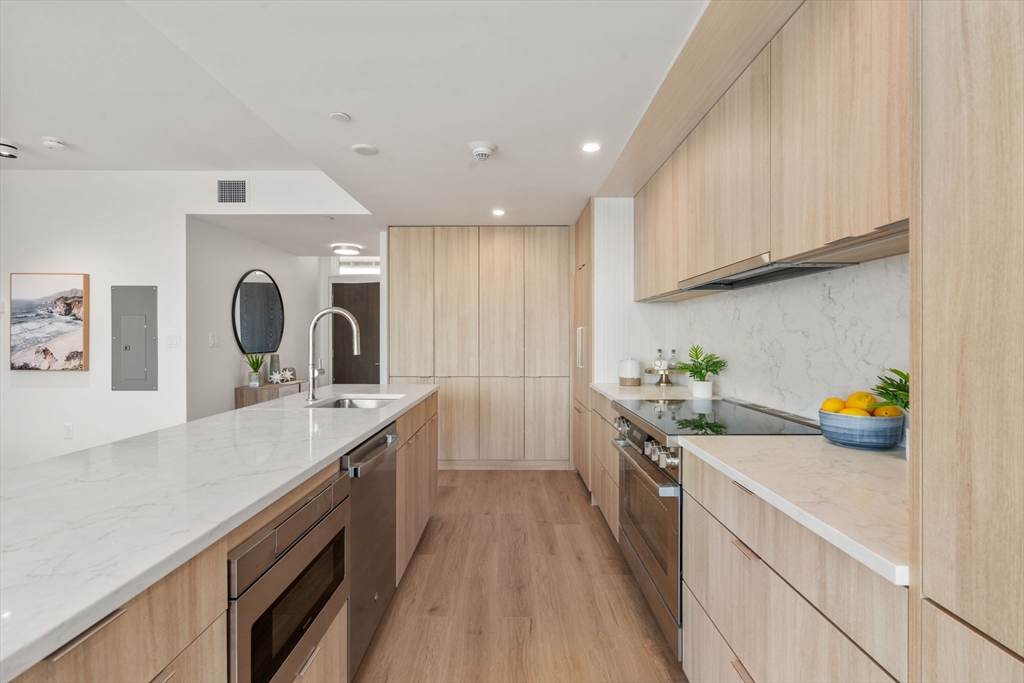 120 Nantasket Road, Unit 304 Hull, MA 02045 - Photo 17 of 36