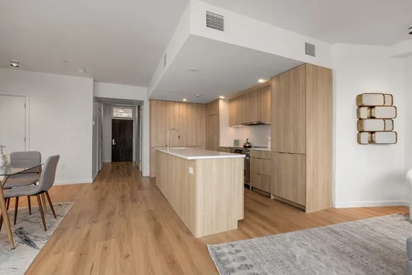 $825,000 | 120 Nantasket Road, Unit 304, Hull, MA 02045