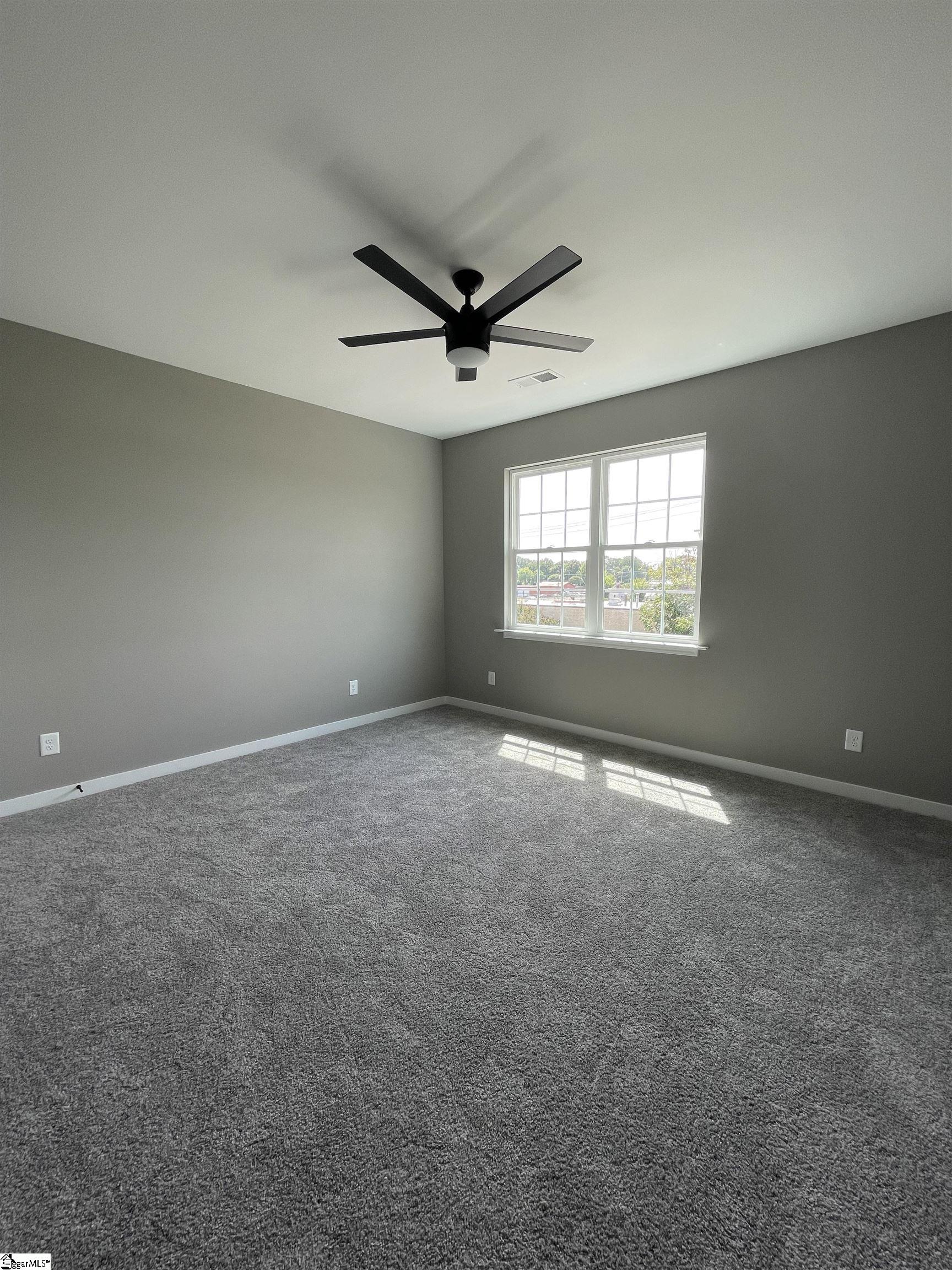 1510 Buncombe Road Greenville, SC 29609 - Photo 6 of 10 Gallery Image 6