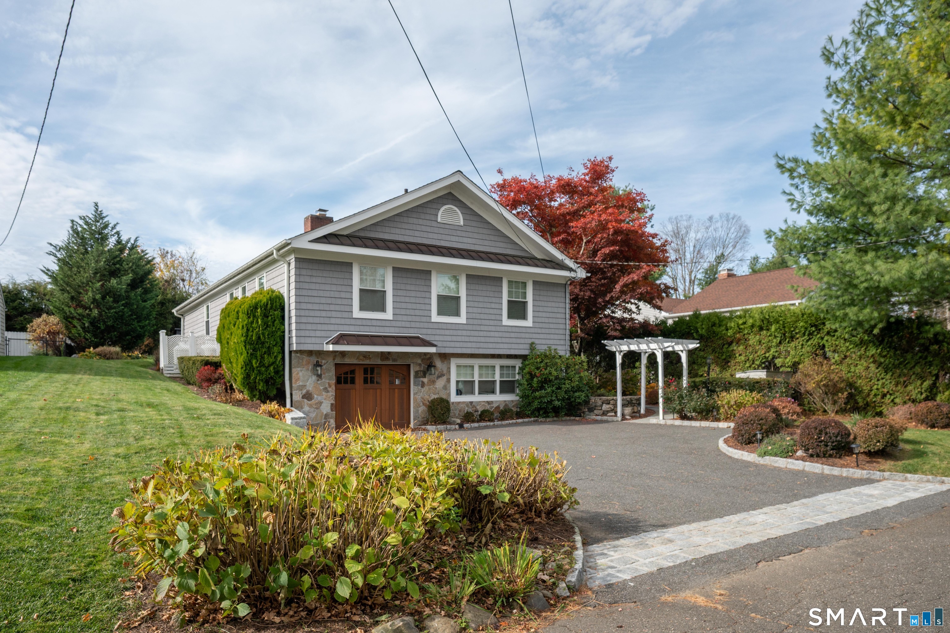 2 A Lakeview Road Brookfield, CT 06804 - Photo 2 of 40 Fall View of Home
