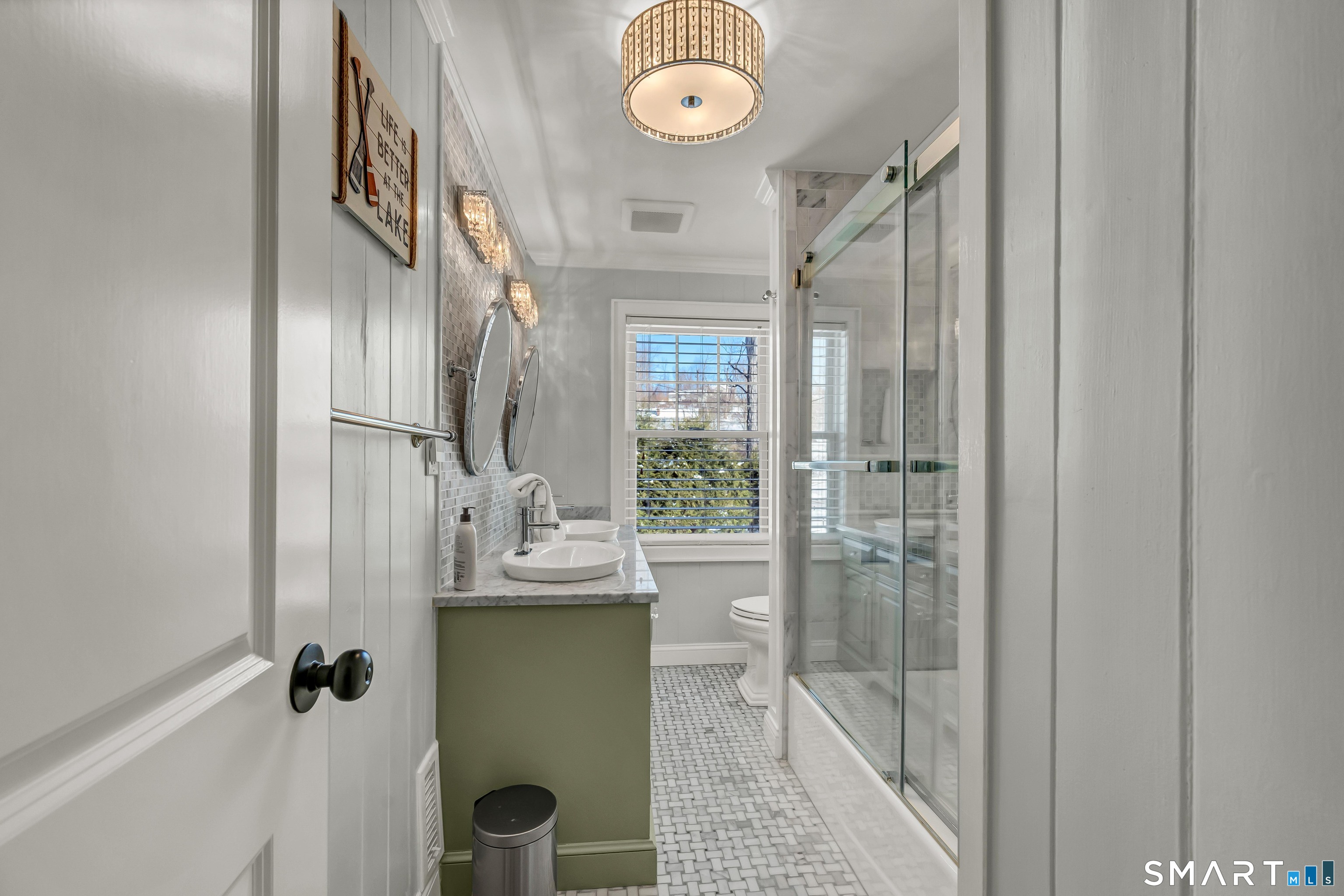 2 A Lakeview Road Brookfield, CT 06804 - Photo 26 of 40 Gorgeous newly renovated full bath with double sinks