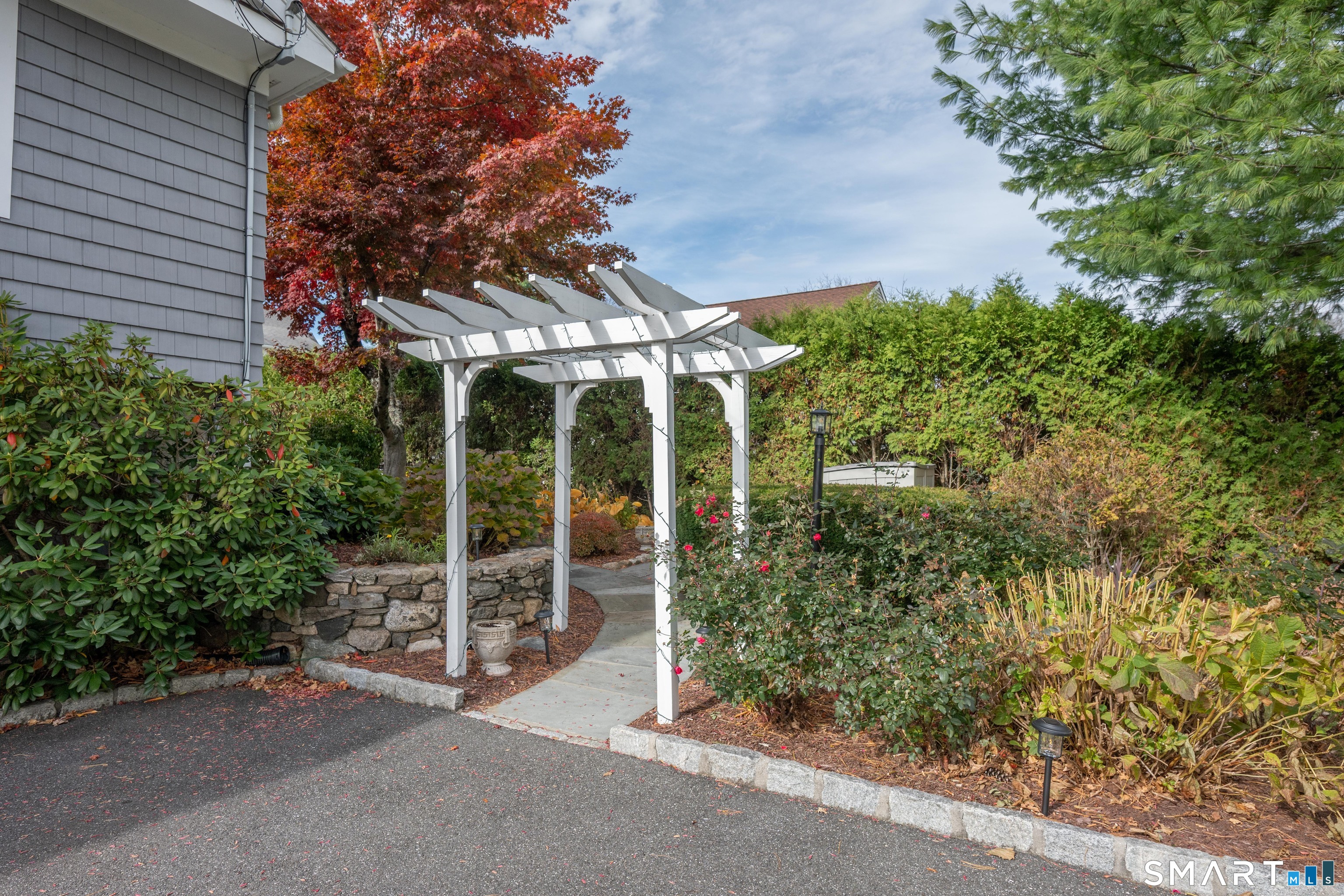 2 A Lakeview Road Brookfield, CT 06804 - Photo 3 of 40 Beautiful professional Landscaping with stunning arbor