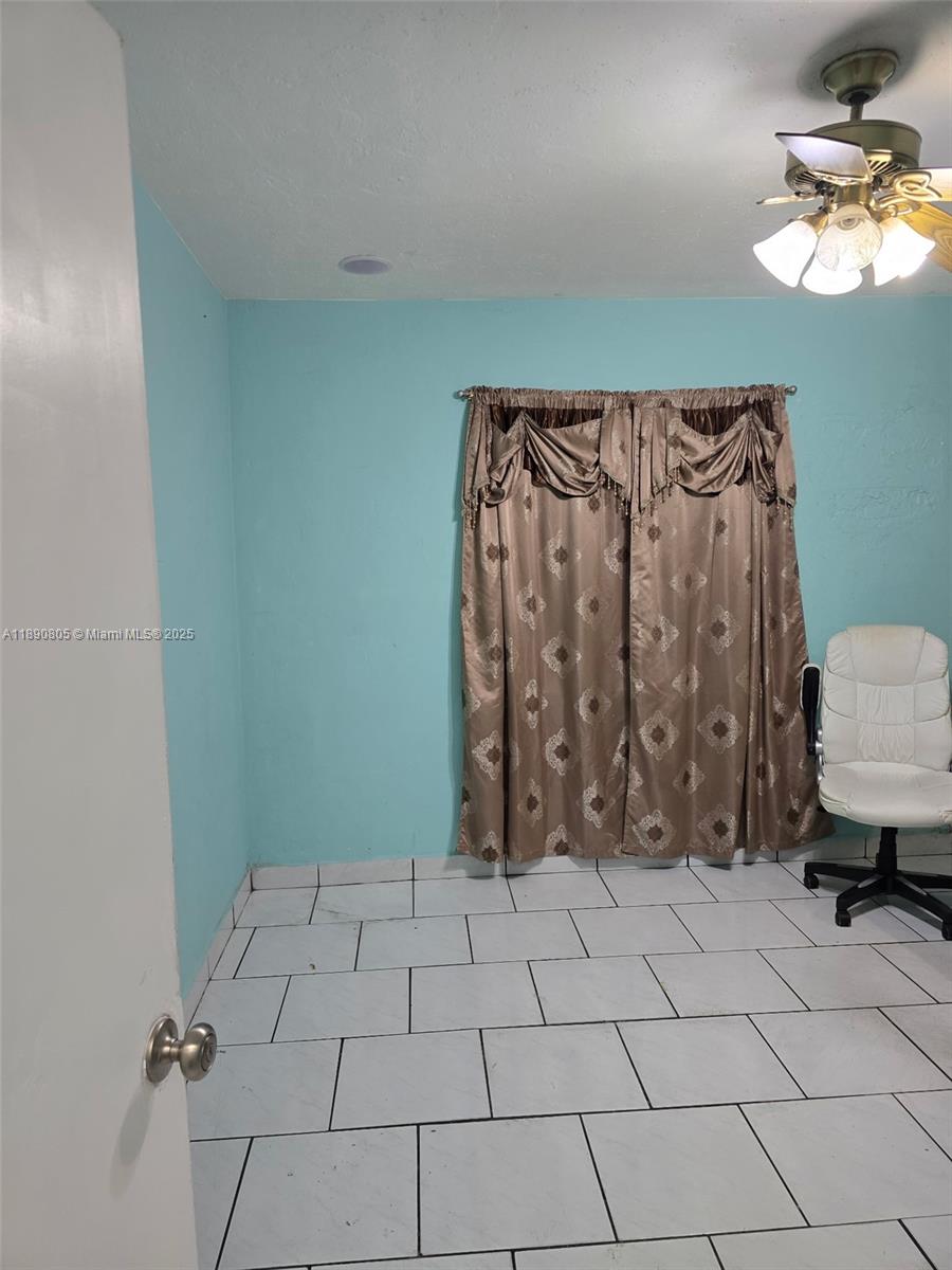 102 West 27th Street Hialeah, FL 33010 - Photo 10 of 26