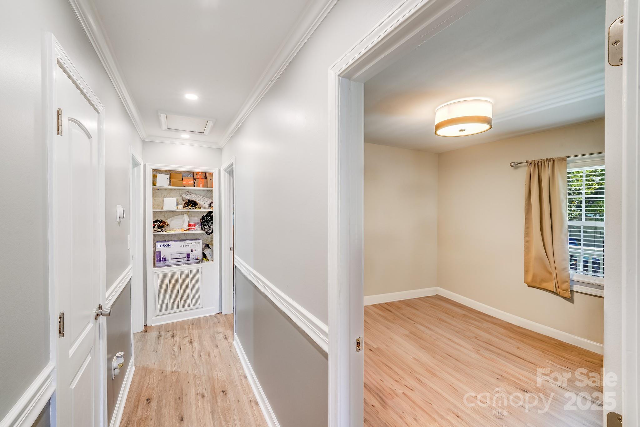 2614 Thornton Road Charlotte, NC 28208 - Photo 17 of 28 Gallery Image 17