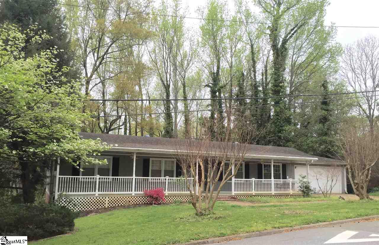 108 Bransfield Road Greenville, SC 29615 - Photo 1 of 11 Gallery Image 1