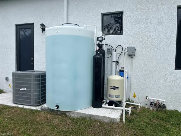 $2,450 | 4320 30th Avenue Southeast, Naples, FL 34117