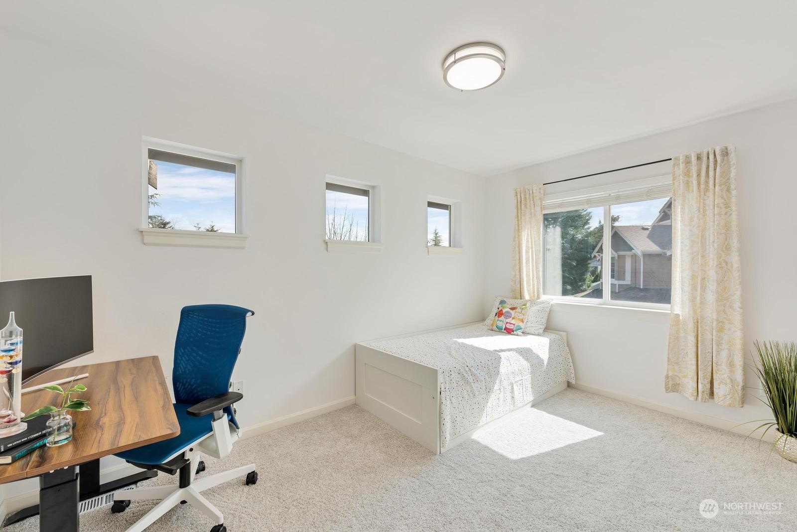 11159 Northeast 162nd Street Bothell, WA 98011 - Photo 22 of 34 Gallery Image 22