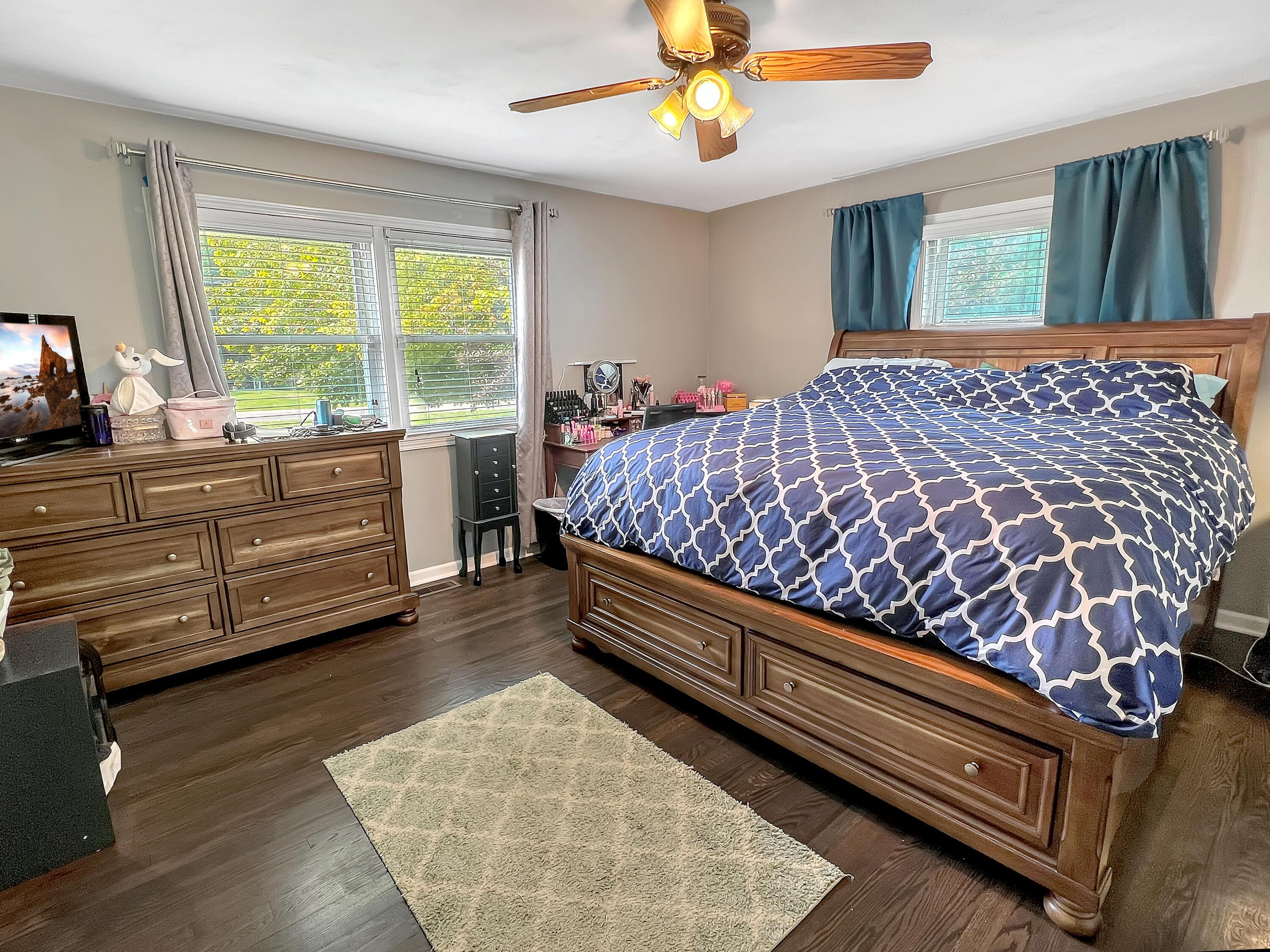 1796 Baltimore Road Northwest Lancaster, OH 43130 - Photo 12 of 27 Bedroom 2 view 2