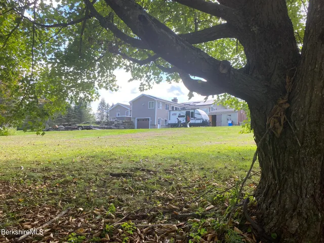 $547,700 | 554 Main Street, Becket, MA 01223