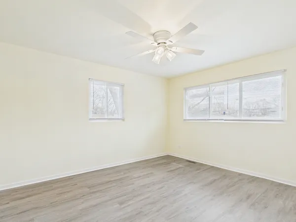 $2,400 | 209 Todd Street, Park Forest, IL 60466