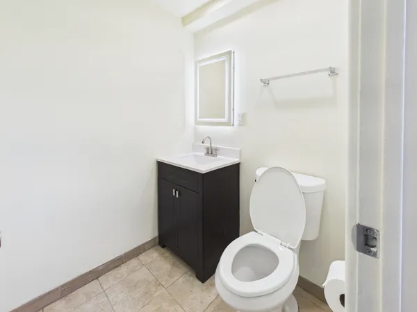 $2,400 | 209 Todd Street, Park Forest, IL 60466