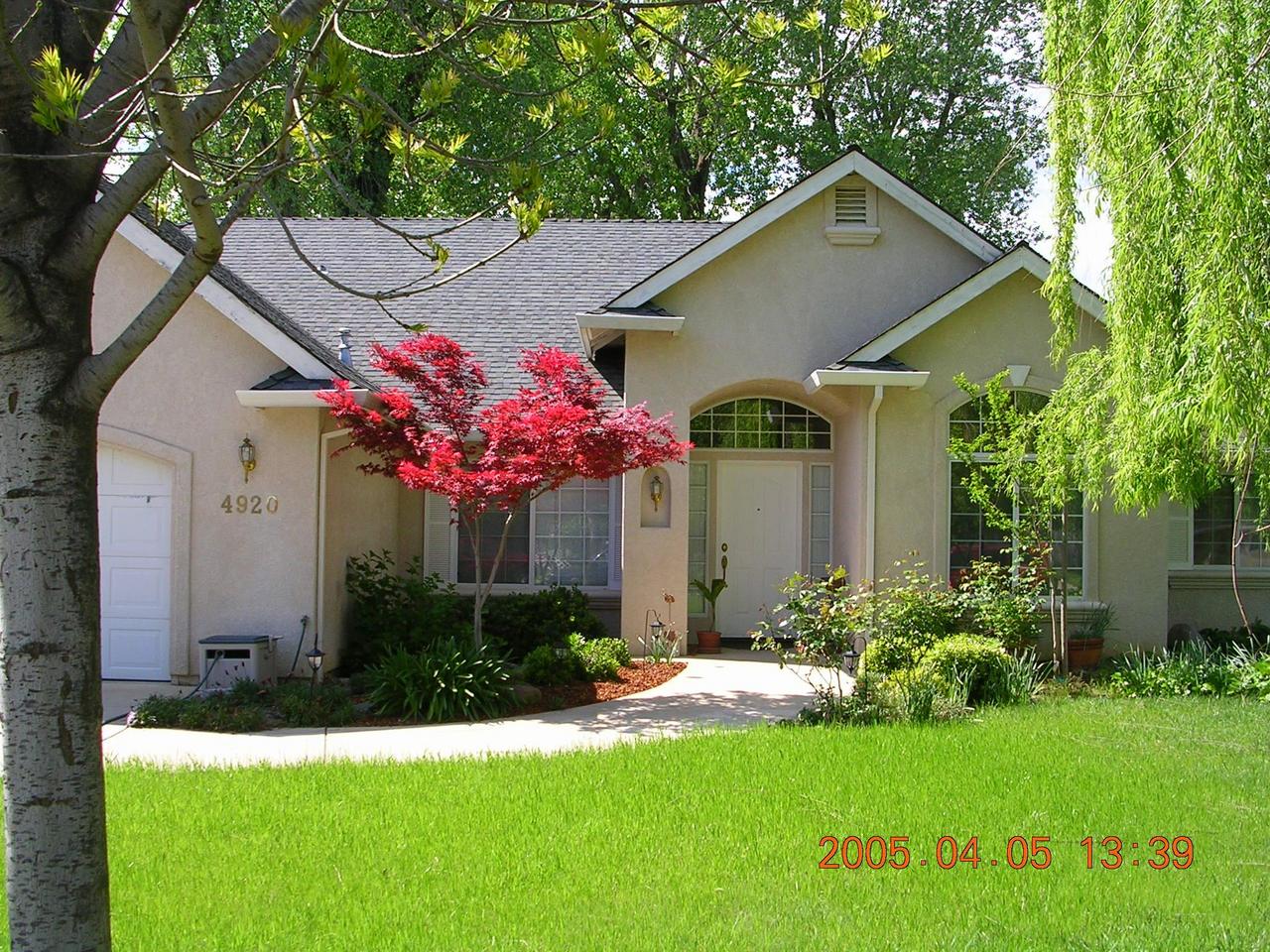 4920 Bidwell Road Redding, CA 96001 - Photo 2 of 10 Side view right