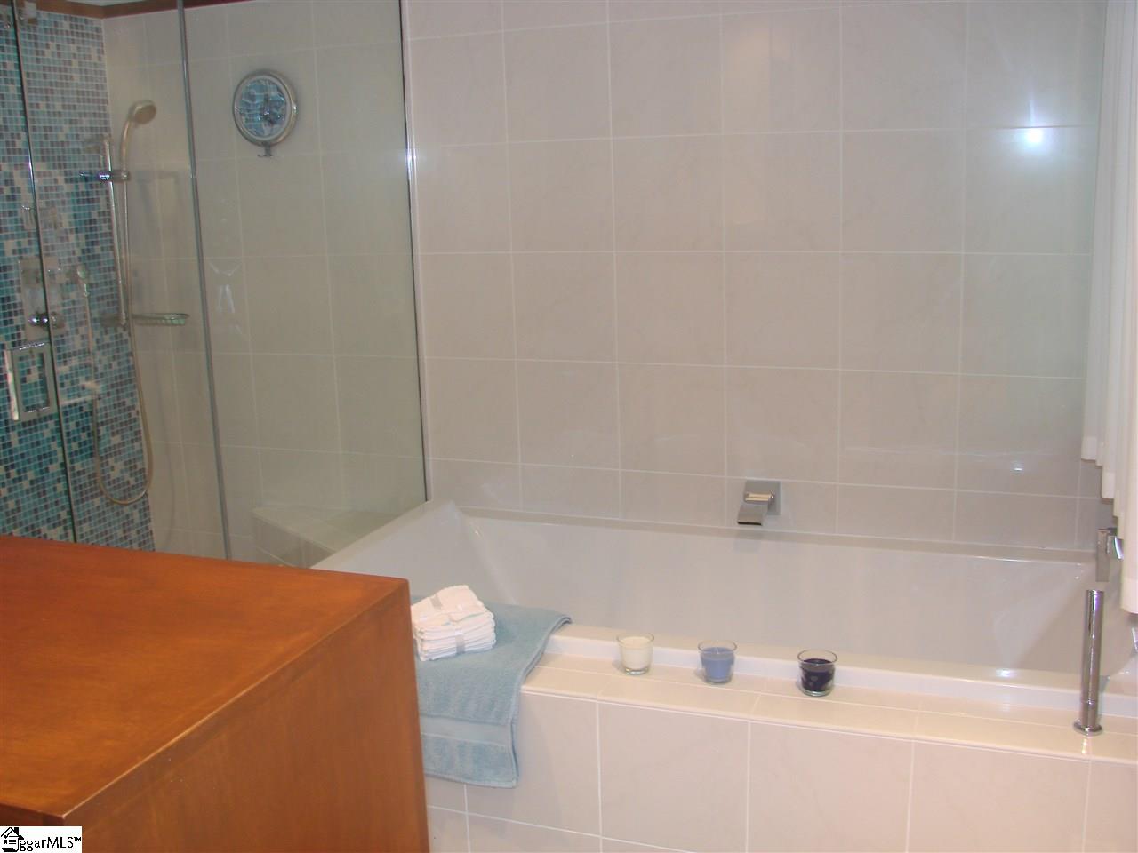 35 Fontaine Road Greenville, SC 29607 - Photo 22 of 26