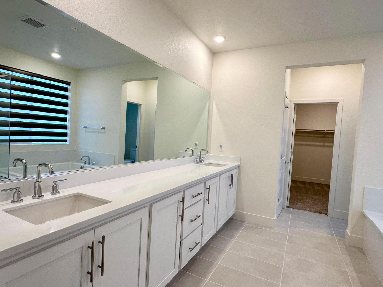 3690 Barton Street Tracy, CA 95377 - Photo 14 of 24